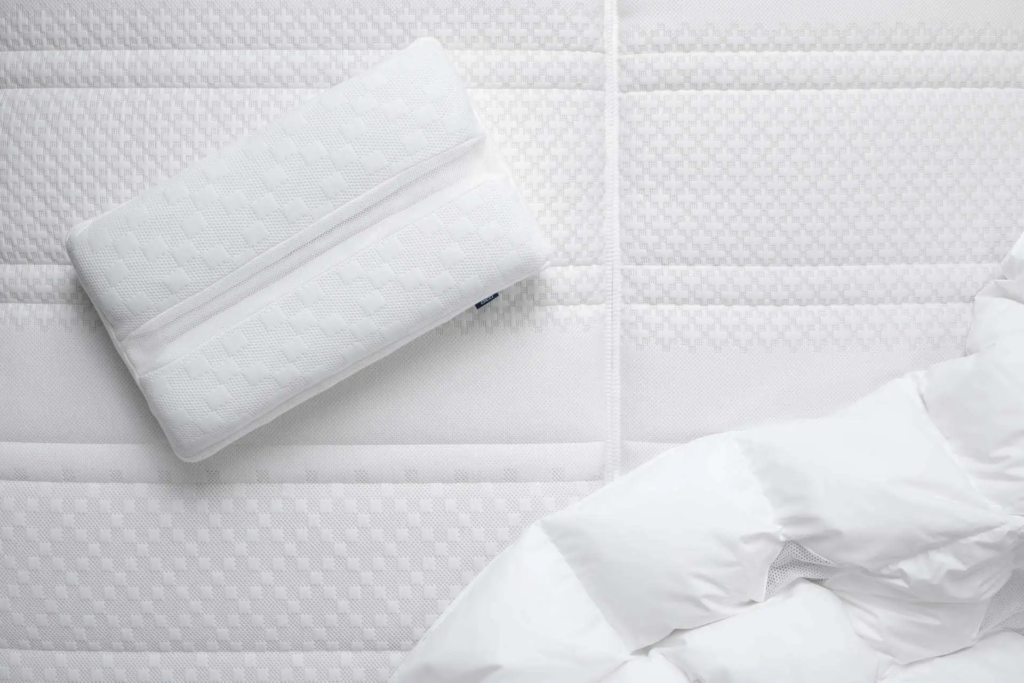 Selection by Bico Kissen ClimaFlow Kissen, Duvet auf Matratze